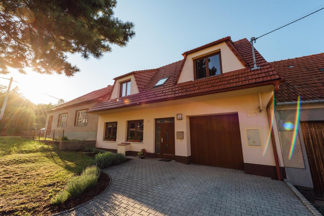 Apartman Pod Borovici Kovalovice Exterior foto
