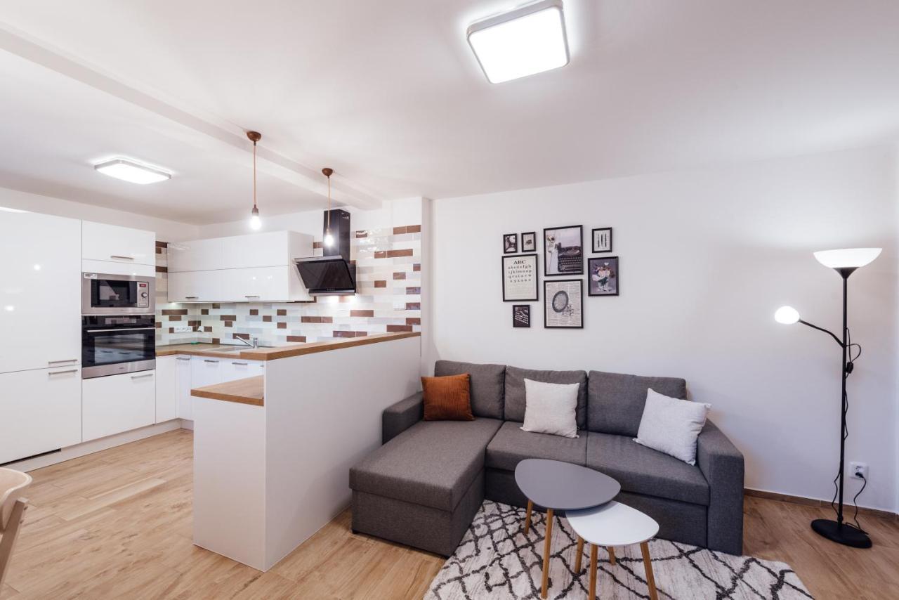 Apartman Pod Borovici Kovalovice Exterior foto